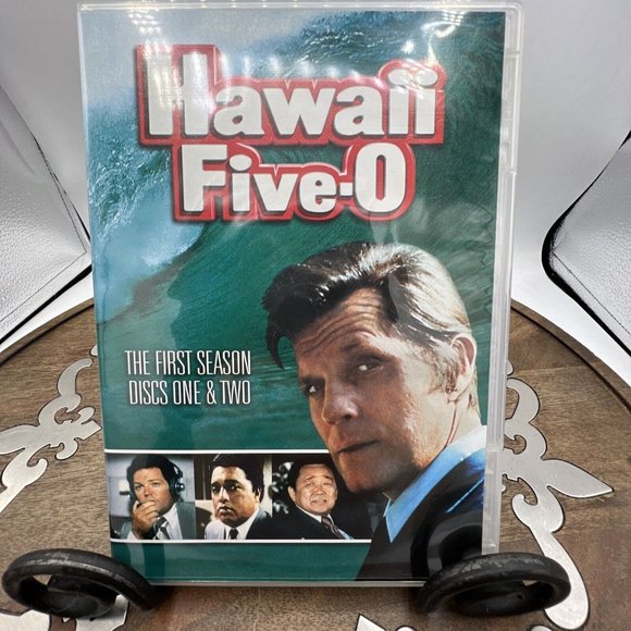 Hawaii Five-O - First Season (DVD, 2007, 6-Disc Set, Disc 7 Is Missing - Picture 1 of 16